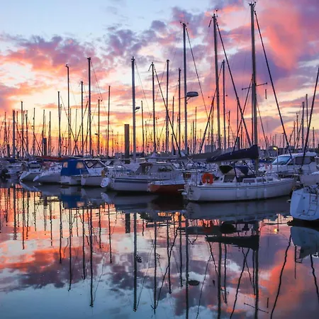 Botel Sur Un Yacht Insolite